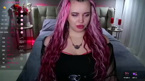 Snapshot of maya_mils chatting on 02-12-25, 07:23 Maya Mils online show from 02-12-25, 07:23