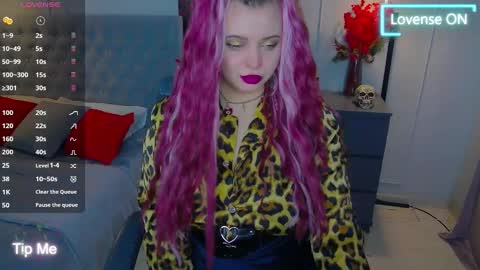 Snapshot of maya_mils chatting on 02-24-25, 01:13 Maya Mils online show from 02-24-25, 01:13