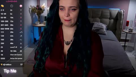 Snapshot of maya_mils chatting on 10-12-25, 01:48 Maya Mils online show from 10-12-25, 01:48