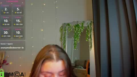 Snapshot of maya_raay chatting on 06-05-26, 06:52 Maya online show from 06-05-26, 06:52