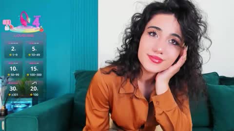 Snapshot of maya_rogerss chatting on 09-10-25, 02:28 Maya online show from 09-10-25, 02:28