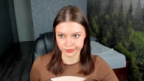 Mimi online show from 06-11-26, 02:53