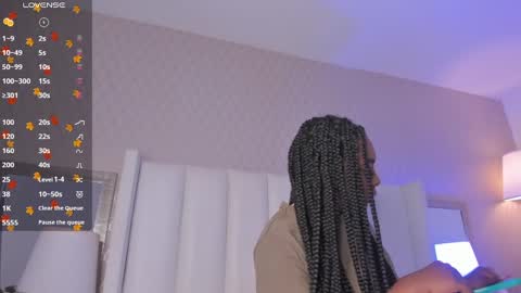 Snapshot of mayacardenas chatting on 02-06-25, 04:31 Maya online show from 02-06-25, 04:31