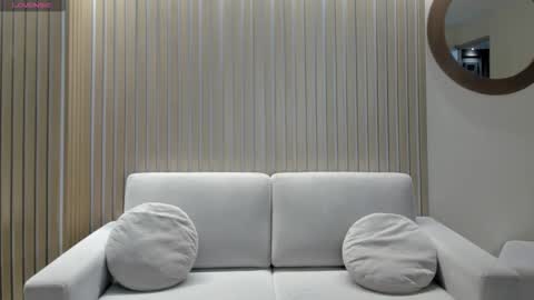 Maya online show from 12-15-25, 05:01