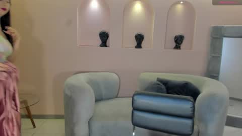 Maya online show from 01-06-26, 03:54