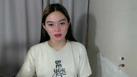 Snapshot of mayasally_ chatting on 01-28-25, 07:43 mayasally_ online show from 01-28-25, 07:43