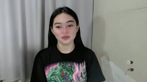 Snapshot of mayasally_ chatting on 02-08-25, 08:52 mayasally_ online show from 02-08-25, 08:52