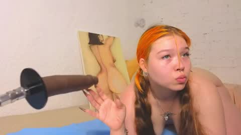 Snapshot of mayaster chatting on 05-22-26, 06:42 Maya online show from 05-22-26, 06:42