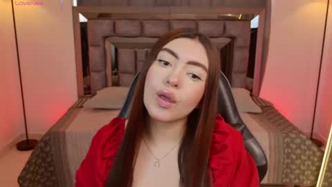 Snapshot of mayavexx chatting on 06-13-26, 04:05 Maya Vexx online show from 06-13-26, 04:05