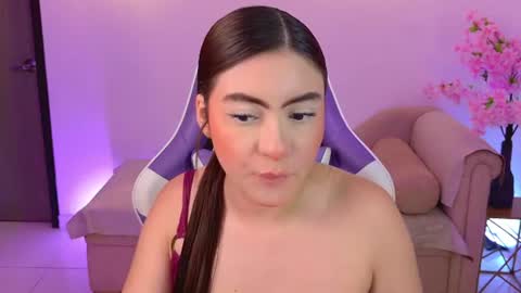 Snapshot of mayavexx chatting on 06-20-26, 05:49 Maya Vexx online show from 06-20-26, 05:49