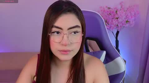 Snapshot of mayavexx chatting on 07-10-26, 08:33 Maya Vexx online show from 07-10-26, 08:33