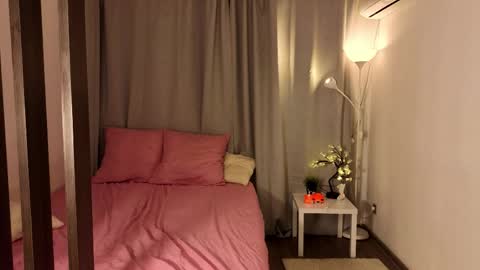 Alice online show from 04-18-26, 07:58