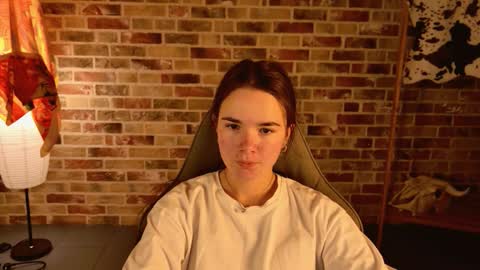 maybloom_ online show from 11-24-25, 05:07