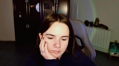 maybloom_ online show from 01-07-26, 09:01