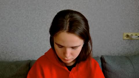 maybloom_ online show from 05-28-26, 10:12