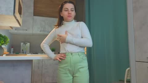 My name Casey  online show from 04-06-26, 04:21