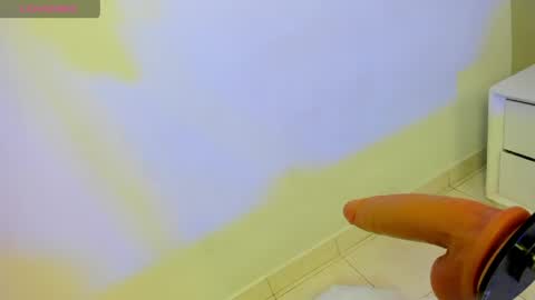 Snapshot of maye_u chatting on 05-20-26, 12:44 maye online show from 05-20-26, 12:44
