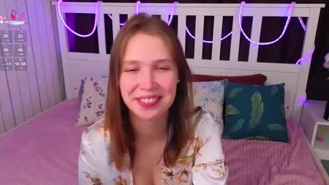 Snapshot of maygoodsell chatting on 11-20-25, 09:25 Ann online show from 11-20-25, 09:25