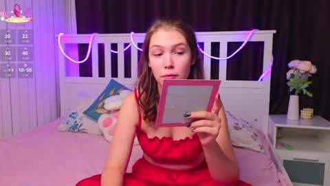 Snapshot of maygoodsell chatting on 11-25-25, 08:20 Ann online show from 11-25-25, 08:20