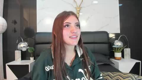 Snapshot of maylinsanchez chatting on 02-22-25, 10:18 Maylin online show from 02-22-25, 10:18