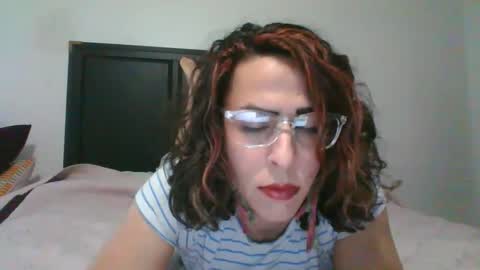 Snapshot of mayra_mayhem chatting on 12-03-24, 03:11 diana doll online show from 12-03-24, 03:11