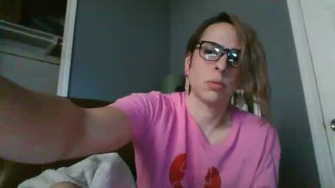 Snapshot of mayra_mayhem chatting on 02-25-25, 03:05 diana doll online show from 02-25-25, 03:05