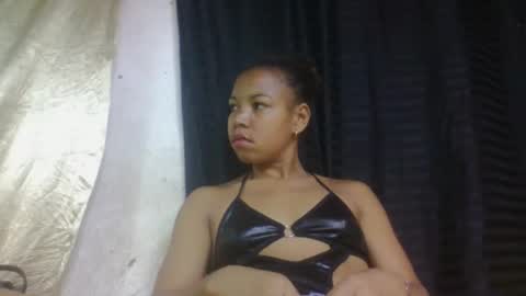 mbotyfeliciaa online show from 12-16-25, 02:05