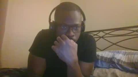 Mark online show from 03-12-26, 04:18