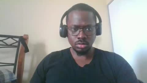 Mark online show from 04-12-26, 08:14