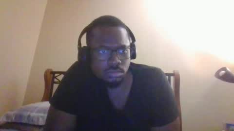 Snapshot of mbsupreme chatting on 06-03-26, 01:30 Mark online show from 06-03-26, 01:30