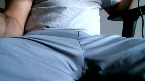 mcbuster11 online show from 02-10-26, 05:17