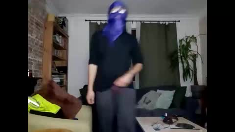 mccock16cm online show from 02-03-25, 12:04