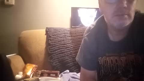 mcfly1973 online show from 03-10-25, 08:59