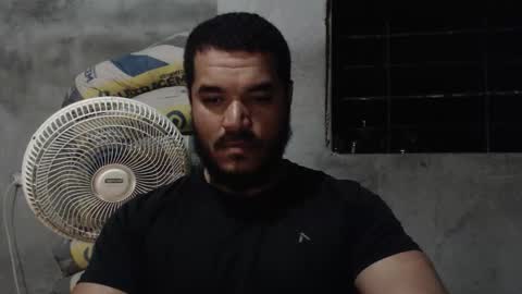 Snapshot of mcgregor_sexhot chatting on 10-23-25, 02:55 Mcgregor online show from 10-23-25, 02:55