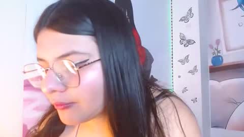 mackenna av online show from 11-05-25, 11:43