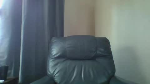 Snapshot of mckhero chatting on 04-05-26, 07:44 Sean online show from 04-05-26, 07:44