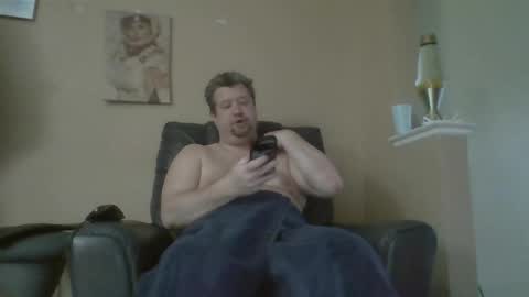 Snapshot of mckhero chatting on 04-12-26, 11:48 Sean online show from 04-12-26, 11:48