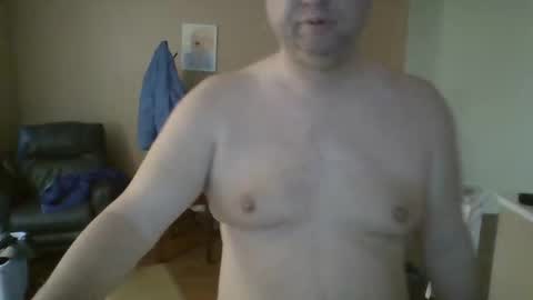 Snapshot of mckhero chatting on 04-15-26, 01:07 Sean online show from 04-15-26, 01:07