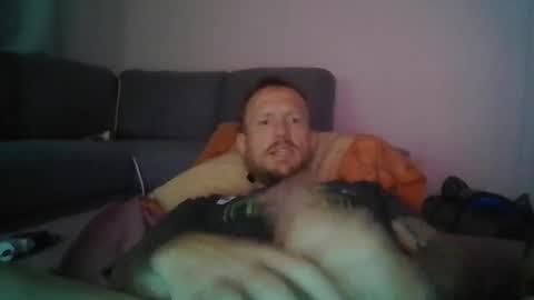 Snapshot of mclovin101010 chatting on 10-21-25, 02:01 mclovin online show from 10-21-25, 02:01