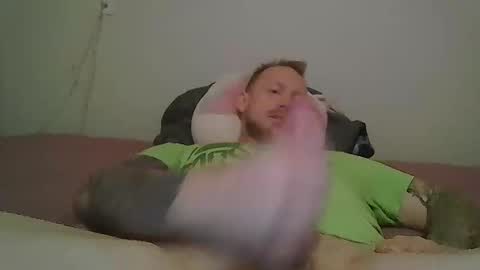 Snapshot of mclovin101010 chatting on 11-05-25, 01:11 mclovin online show from 11-05-25, 01:11