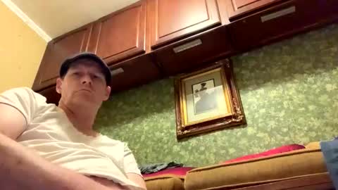 Snapshot of mcmickd chatting on 03-30-26, 04:57 mcmickd online show from 03-30-26, 04:57