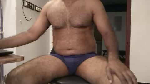 Snapshot of me_hai12 chatting on 12-02-25, 12:10 me_hai12 online show from 12-02-25, 12:10