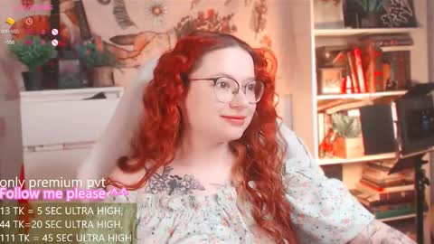 Snapshot of me_hanna chatting on 02-19-26, 04:08 Hanna online show from 02-19-26, 04:08