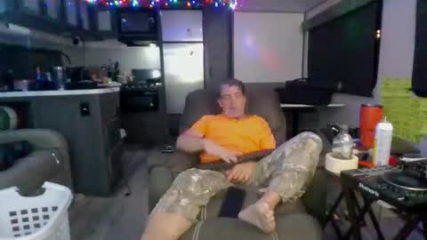 Snapshot of me_him_us_them chatting on 12-17-25, 01:33 me_him_us_them online show from 12-17-25, 01:33