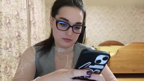 Melissa online show from 02-12-25, 03:05