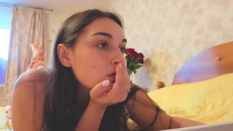 Melissa online show from 10-07-25, 07:49