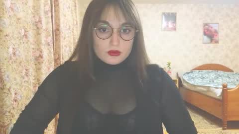 Melissa online show from 11-24-25, 01:44