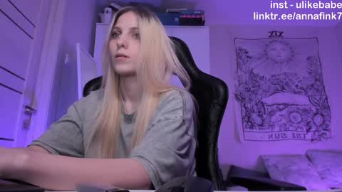 Anna online show from 10-05-25, 09:34