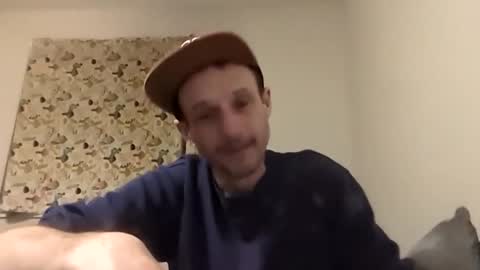 Snapshot of meanfinger chatting on 03-15-26, 01:22 Jizzy online show from 03-15-26, 01:22