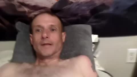 Snapshot of meanfinger chatting on 07-01-26, 08:19 Jizzy online show from 07-01-26, 08:19